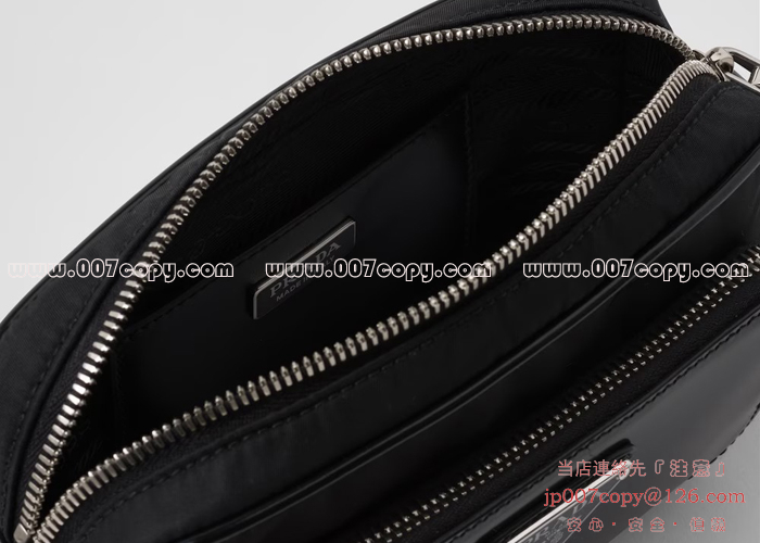 プラダ バッグ 偽物 Re-Nylon xブラッシュドレザー ショルダー
