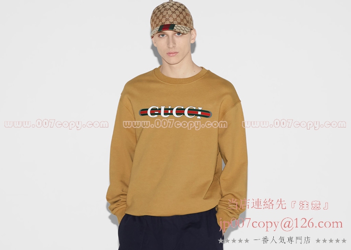 25SS 新作 グッチ コットンジャージースウェットシャツ キャメル コットンジャージー スウェットシャツキャメル | GUCCI公式