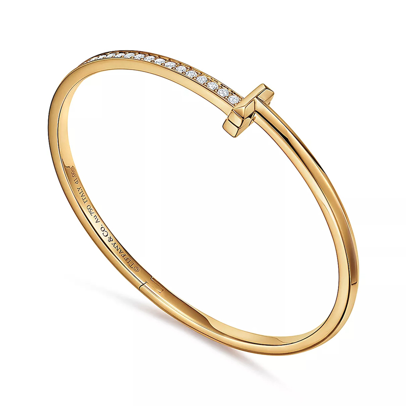 楽天市場】ティファニー tiffany&co ブレスレット バングル レディース ティファニーT ナロー ワイヤー ブレスレット スモール  ホワイトゴールド 33867239 正規品 シンプル ブランド 新品 2024年 ギフト 誕生日プレゼント 通販 プレゼント 初売り :  ワールドインポート 